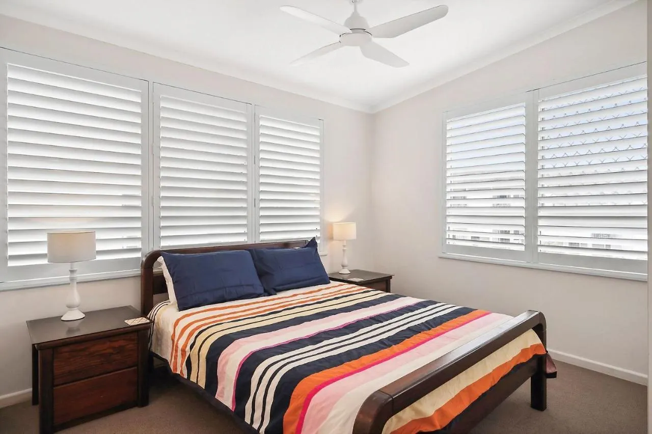 Ocean View Unit With Private Rooftop Yaroomba