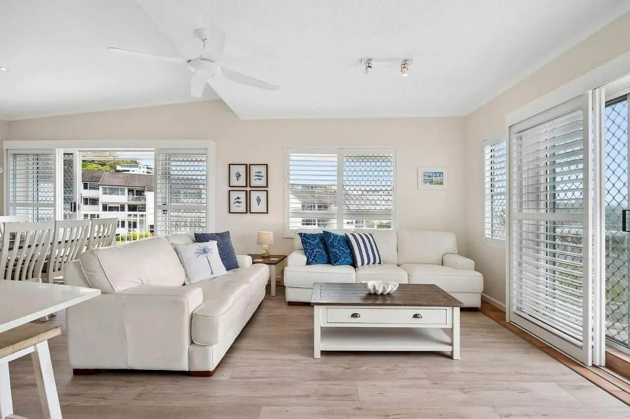 Ocean View Unit With Private Rooftop Yaroomba 0*,  Austrálie