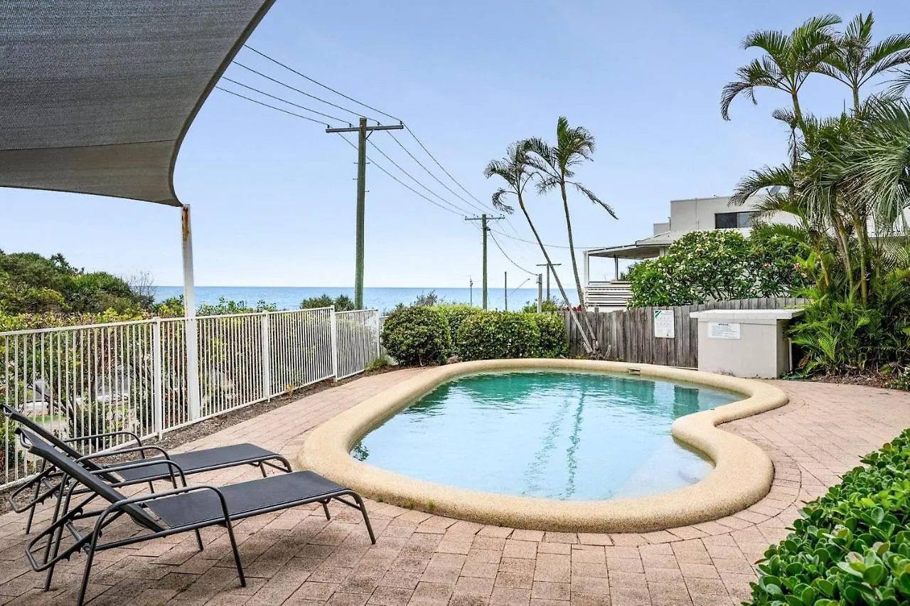 Ocean View Unit With Private Rooftop Yaroomba Apartmán